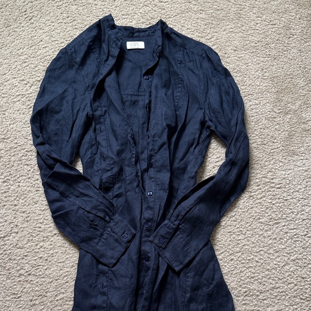 100% Capri Linen Navy Button-Up Shirt